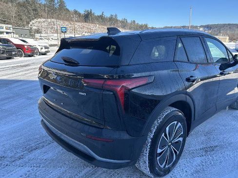 New 2026 Chevrolet Blazer EV LT AWD/4WD image 9