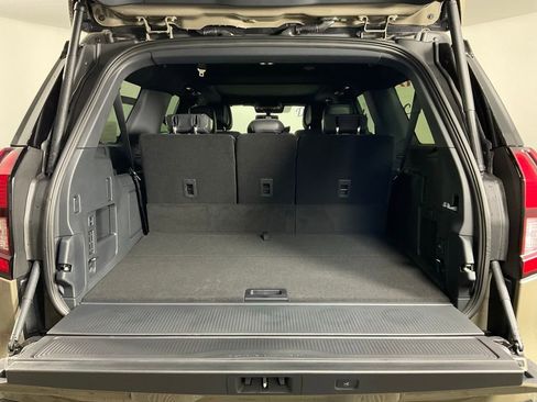 New 2026 Ford Expedition Max Platinum w/ Stealth Appearance Package AWD/4WD image 11