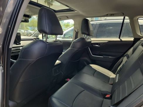 Used 2023 Toyota RAV4 XLE Premium FWD image 6