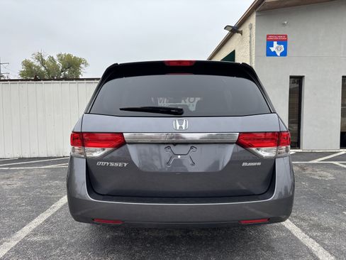 Used 2016 Honda Odyssey EX-L image 4