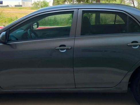 Used 2013 Toyota Corolla L FWD image 9