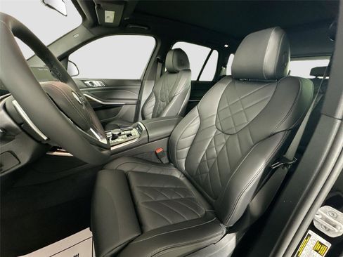 New 2026 BMW X5 sDrive40i RWD image 21