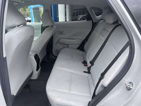 Used 2025 Hyundai Kona SEL FWD image 27