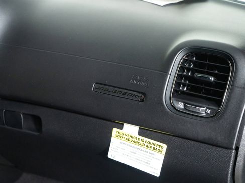 Used 2022 Dodge Charger SRT Hellcat image 43