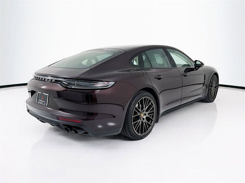 Used 2023 Porsche Panamera Platinum Edition image 9