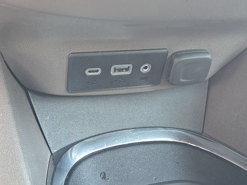 Certified 2024 Chevrolet Malibu LT FWD image 28