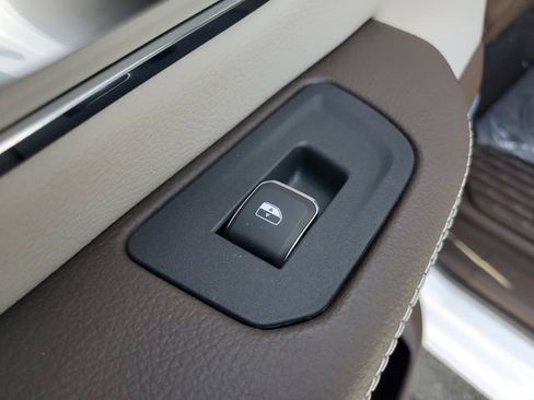 New 2026 RAM 1500 Laramie image 18