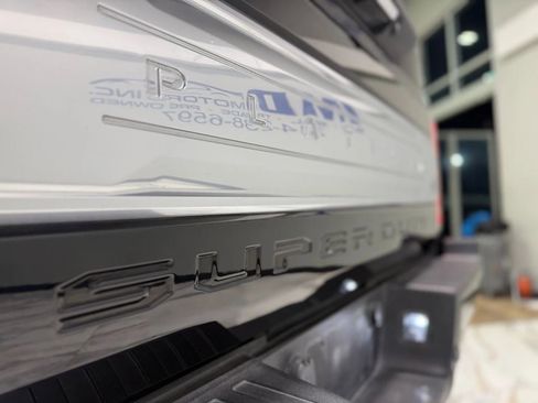 Used 2017 Ford F250 Platinum w/ Platinum Ultimate Package image 19