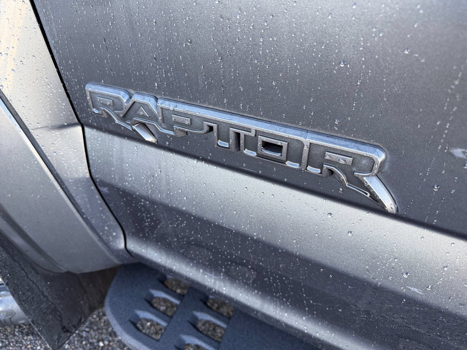 Used 2019 Ford F150 Raptor w/ Equipment Group 802A Luxury AWD/4WD image 39