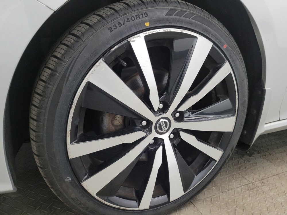Used 2020 Nissan Altima 2.5 SR w/ Premium Package AWD/4WD image 31