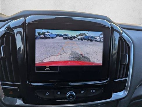 Used 2023 Chevrolet Traverse LT w/ LPO, Floor Liner Package AWD/4WD image 18