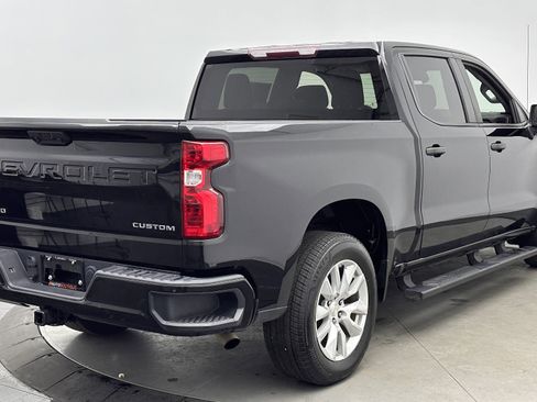 Used 2022 Chevrolet Silverado 1500 Custom image 7