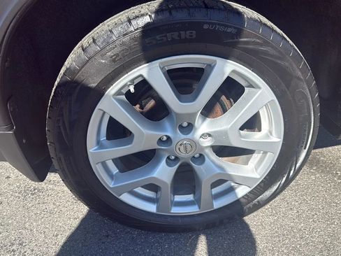 Used 2015 Nissan Rogue SL AWD/4WD image 3
