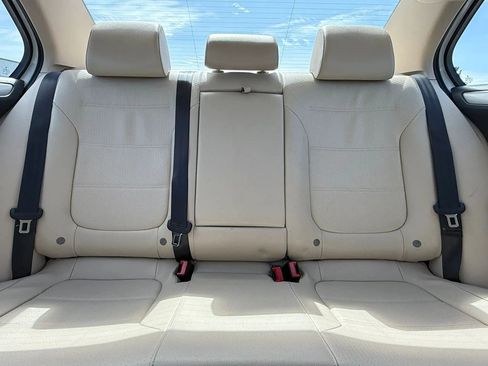 Used 2016 Volkswagen Jetta SE image 22