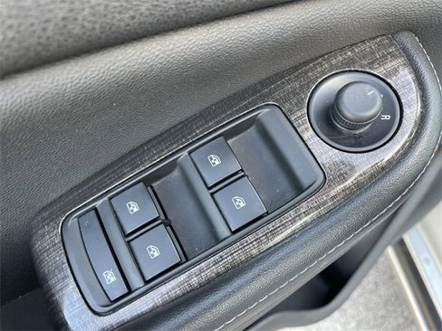 Used 2015 Chevrolet Malibu LTZ image 13