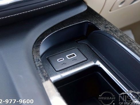 Used 2023 Cadillac Escalade Premium Luxury w/ Performance Package image 29