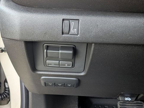 New 2026 Chevrolet Colorado Trail Boss w/ Midnight Edition image 15