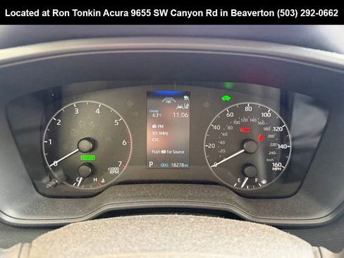 Used 2025 Toyota Corolla LE w/ Carpet Mat Package (TMS) image 19