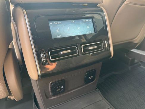 Used 2020 Lincoln Aviator Reserve w/ Equipment Group 201A AWD/4WD image 15
