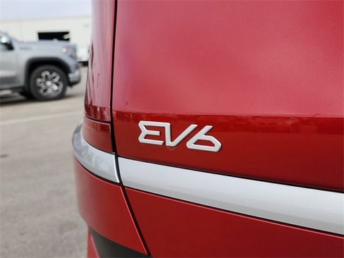 New 2025 Kia EV6 Light image 5