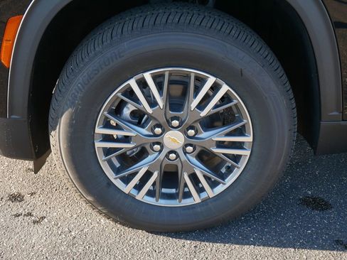 New 2026 Chevrolet Traverse LT w/ LPO, Floor Liner Package image 9