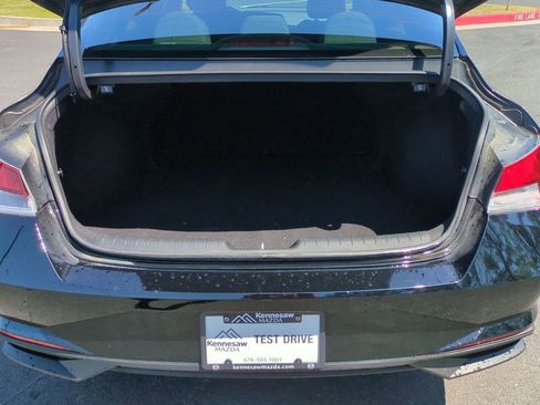 Used 2023 Hyundai Elantra SEL w/ Cargo Package image 13