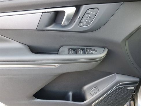 New 2026 Buick Enclave Sport Touring w/ Power Package image 17