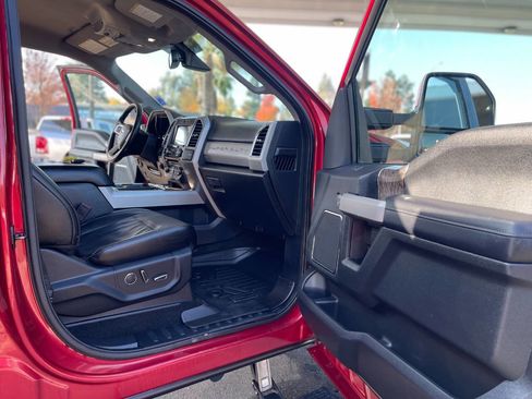 Used 2018 Ford F250 Lariat w/ Lariat Ultimate Package image 61