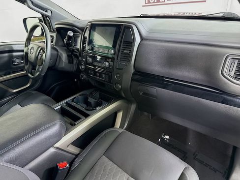 Certified 2024 Nissan Titan SV w/ SV Bronze Edition Package AWD/4WD image 32