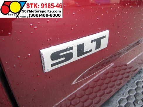 Used 2017 RAM 1500 Classic SLT w/ Protection Group AWD/4WD image 8