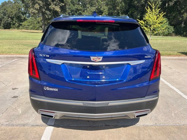 Used 2023 Cadillac XT5 Premium Luxury w/ Technology Package FWD image 4