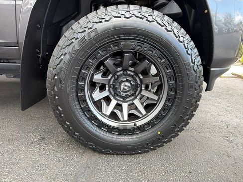 Used 2022 RAM 2500 Limited AWD/4WD image 6