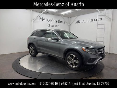 Used 2019 Mercedes-Benz GLC 300 4MATIC image 1
