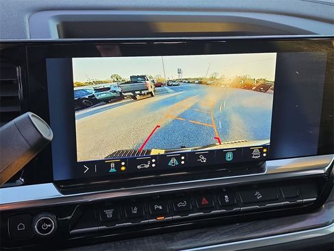 Certified 2025 Chevrolet Silverado 2500 LTZ w/ LTZ Plus Package image 15