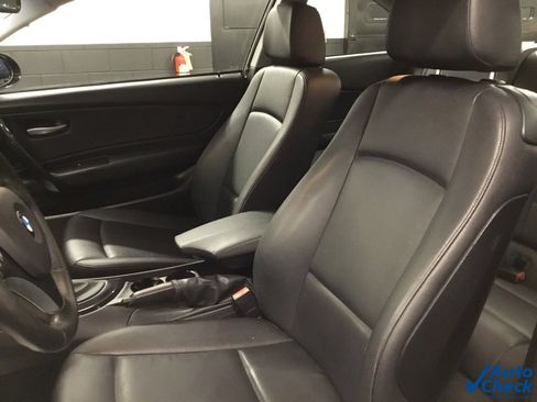 Used 2009 BMW 128i Coupe image 23