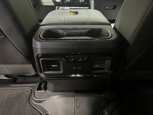 Used 2023 GMC Sierra 1500 AT4 w/ AT4 Premium Package AWD/4WD image 23