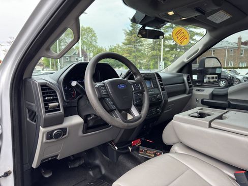 Used 2020 Ford F250 XL w/ Power Equipment Group AWD/4WD image 20