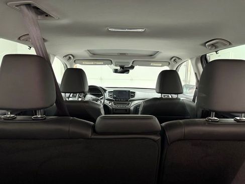 Used 2022 Honda Pilot Special Edition image 9