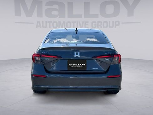 Used 2025 Honda Civic Sport image 4