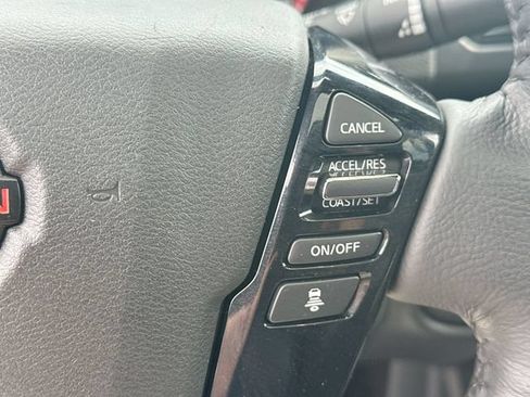 Used 2022 Nissan Frontier PRO-4X w/ Pro-4X Premium Package AWD/4WD image 43