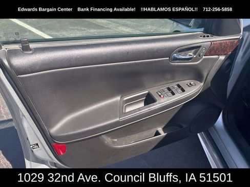 Used 2014 Chevrolet Impala LT w/ LT Sunroof Package image 13