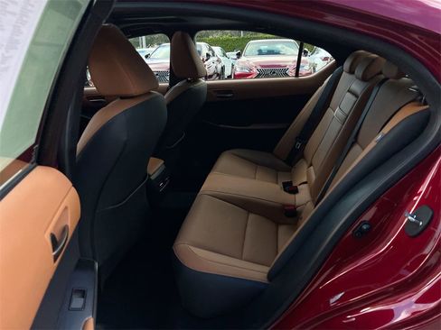 Certified 2025 Lexus IS 300 300 image 19