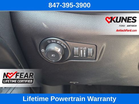 Used 2024 Jeep Compass Trailhawk AWD/4WD image 27