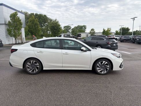 Used 2025 Subaru Legacy Limited AWD/4WD image 14