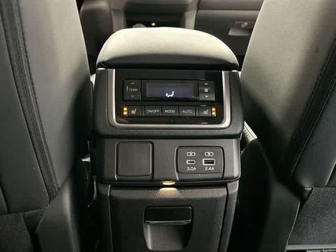 Certified 2025 Subaru Ascent Limited AWD/4WD image 21