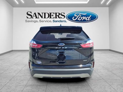Used 2024 Ford Edge SEL AWD/4WD image 3
