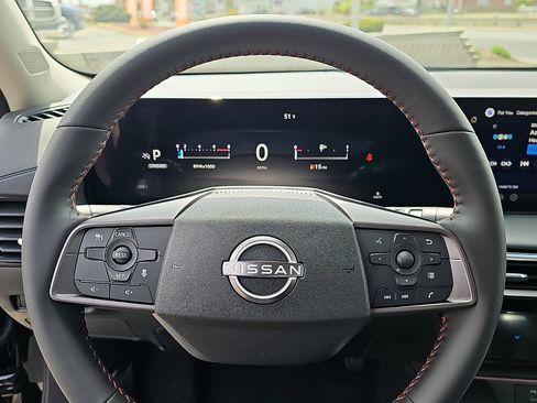 New 2026 Nissan Sentra SR w/ Floor Mat Package image 13