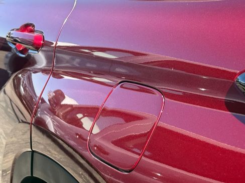 Used 2023 Toyota Highlander Limited image 10