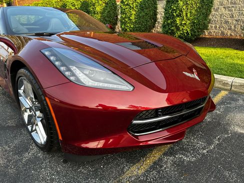 Used 2019 Chevrolet Corvette Stingray Coupe w/ 2LT Preferred Equipment Group image 21