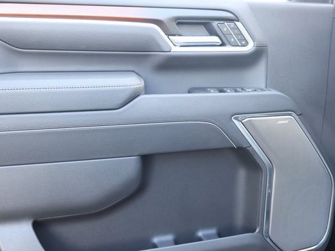 New 2026 GMC Sierra 2500 Denali w/ Denali Reserve Package image 11